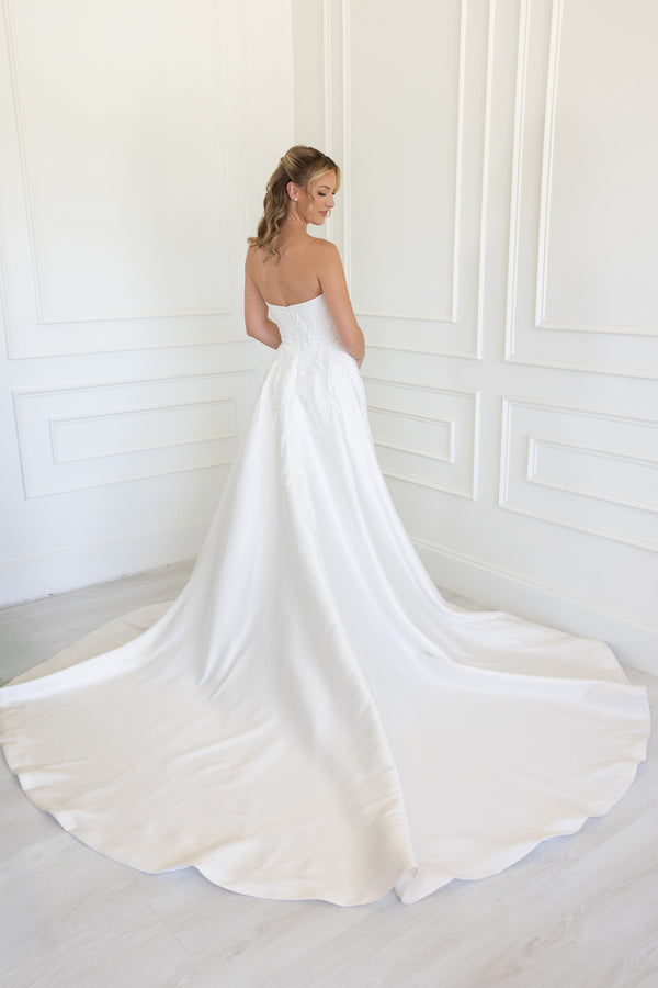 PALOMA GOWN